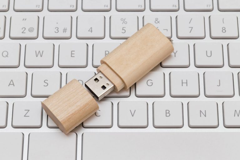 Comment Monter une Clé USB sur Raspberry Pi ? (commandes)